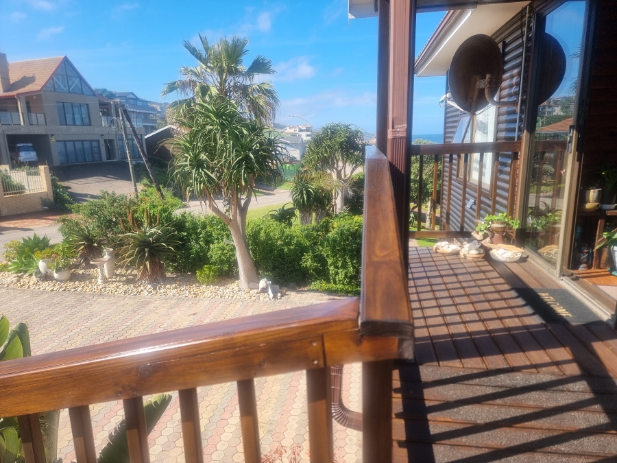 4 Bedroom Property for Sale in Dana Bay Western Cape